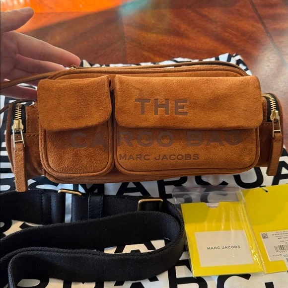 Marc Jacob’s The Cargo Bag in Suede - Picture 3 of 16